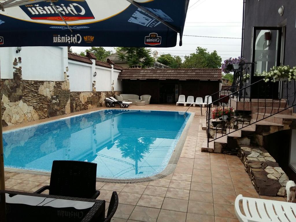 Shadow Boutique Hotel & Spa Кишинев Екстериор снимка